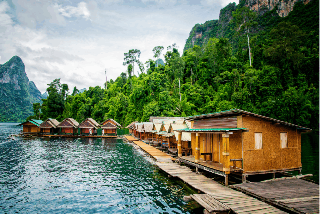 Bungalows flottants Khao Sok