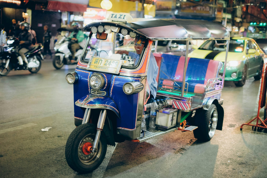 Tuk-Tuk pénurie essence Thaïlande 